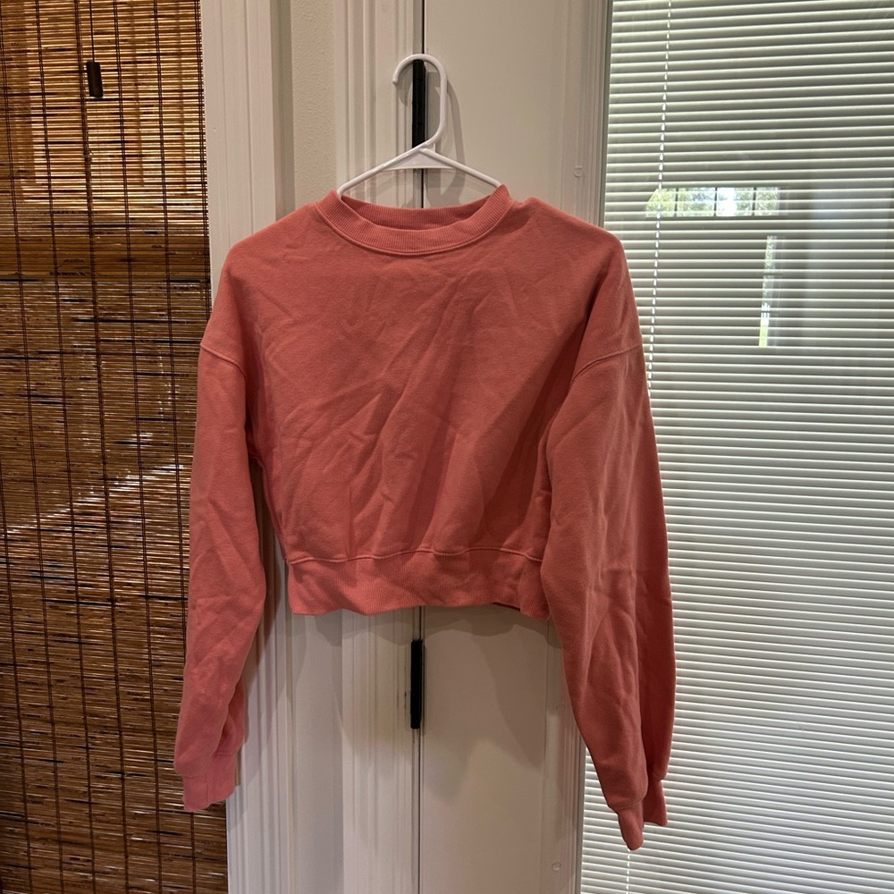Wild Fable Coral Cropped Sweatshirt